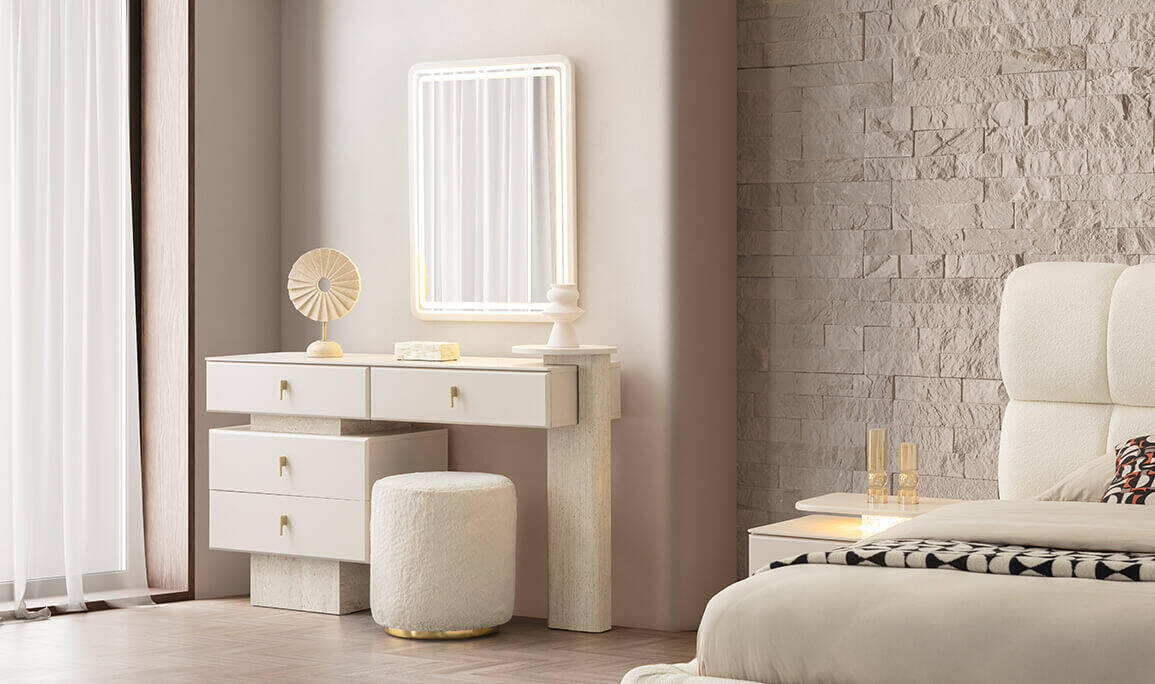 Yatak Odanıza Uygun Küçük ve Büyük Makyaj Masaları