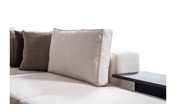 Arinna L Köşe Takımı - 24