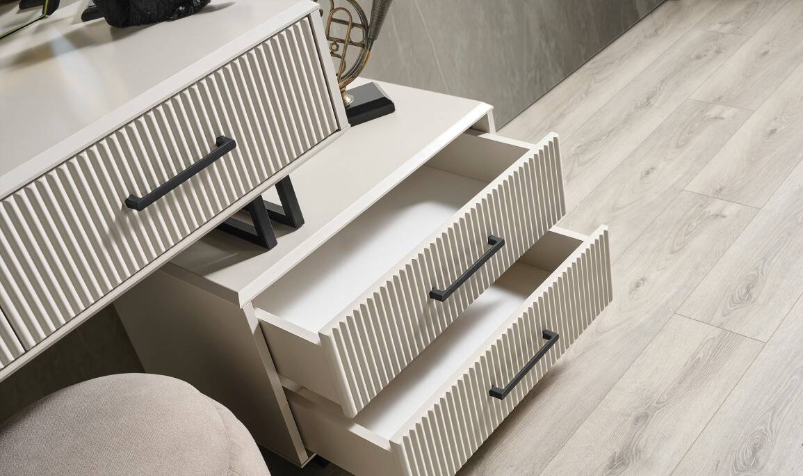 Line Black Yatak Odası - 11