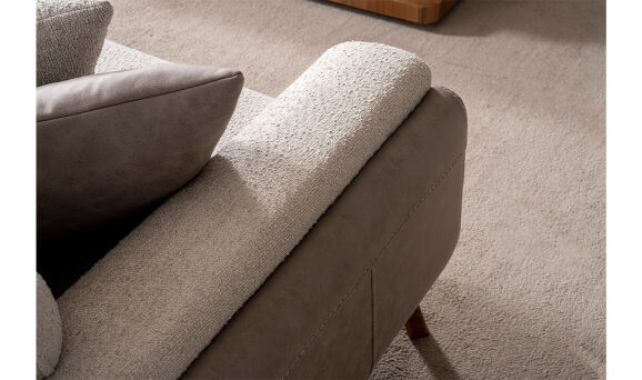 Live Üçlü Koltuk - 11