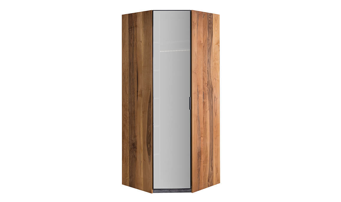 Piramit Köşe Gardırop